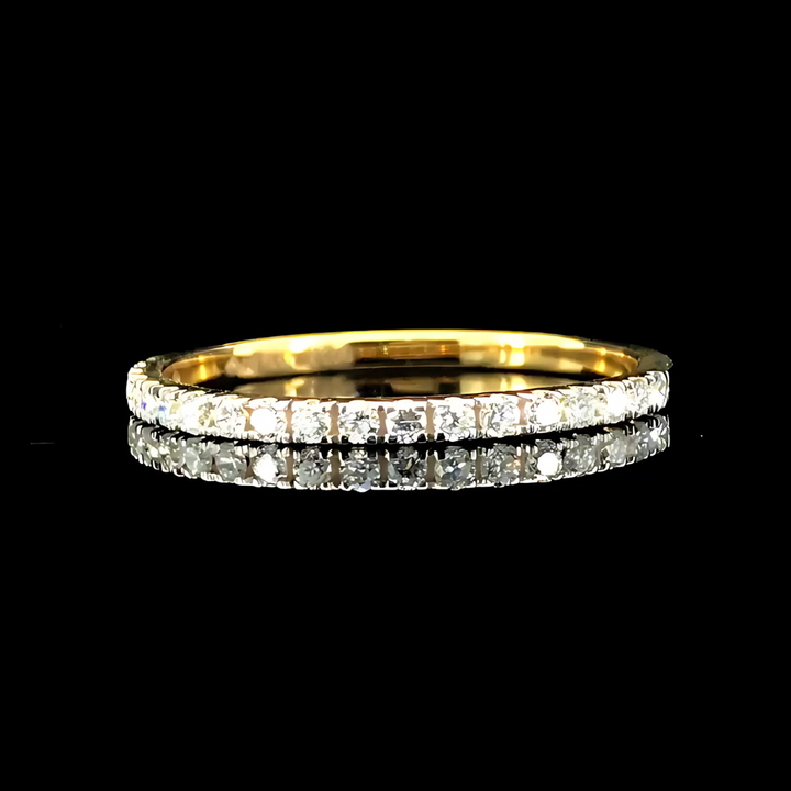 Charming 0.21 Ct Lab Grown Diamond Band in 14K Yellow Gold