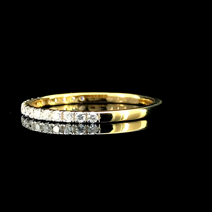 Charming 0.21 Ct Lab Grown Diamond Band in 14K Yellow Gold