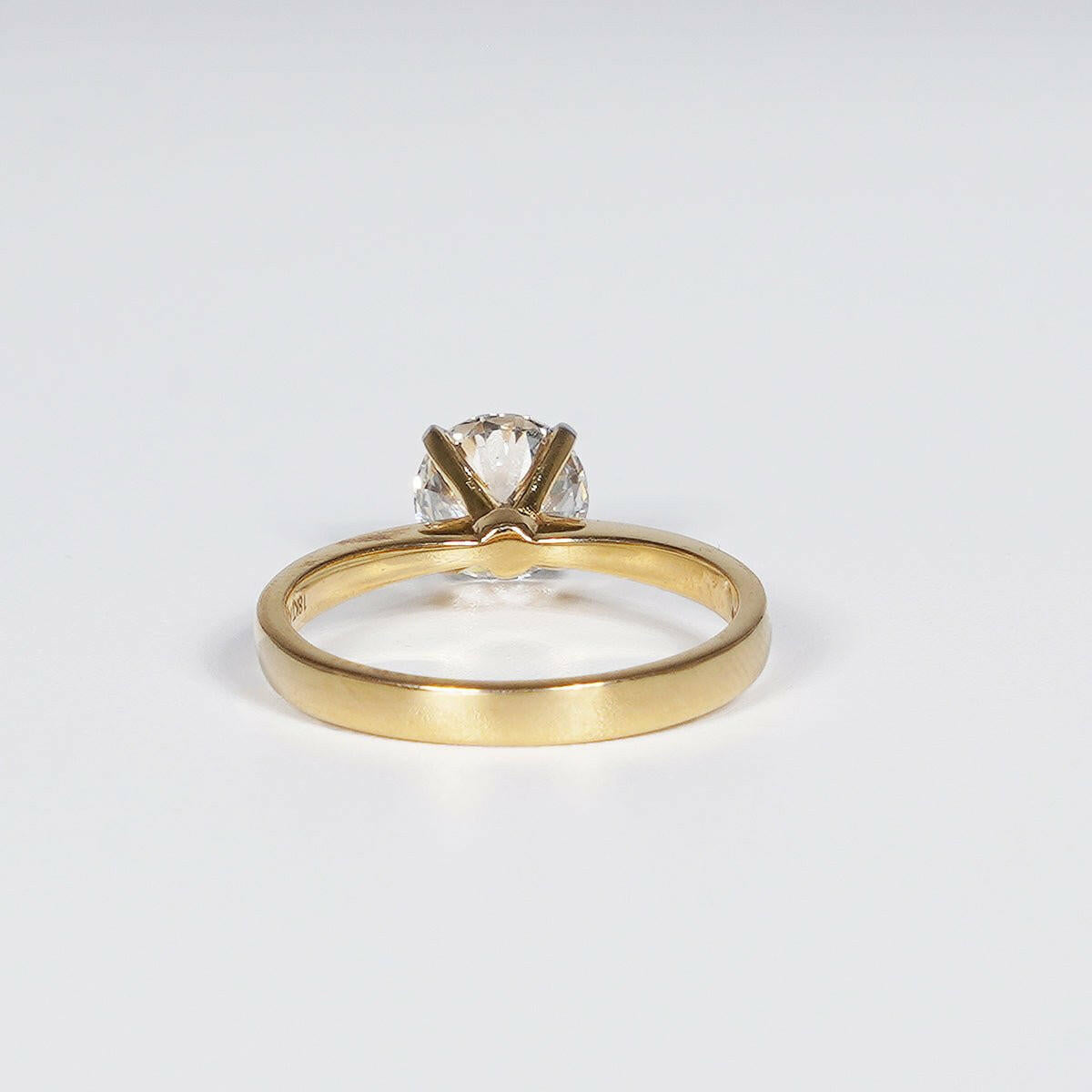 1.20ct Brilliant Round Lab Grown Diamond Ring in 18K Yellow Gold.