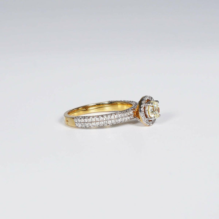 1.28ct Brilliant Round Natural Diamond Ring in 18K Yellow Gold.