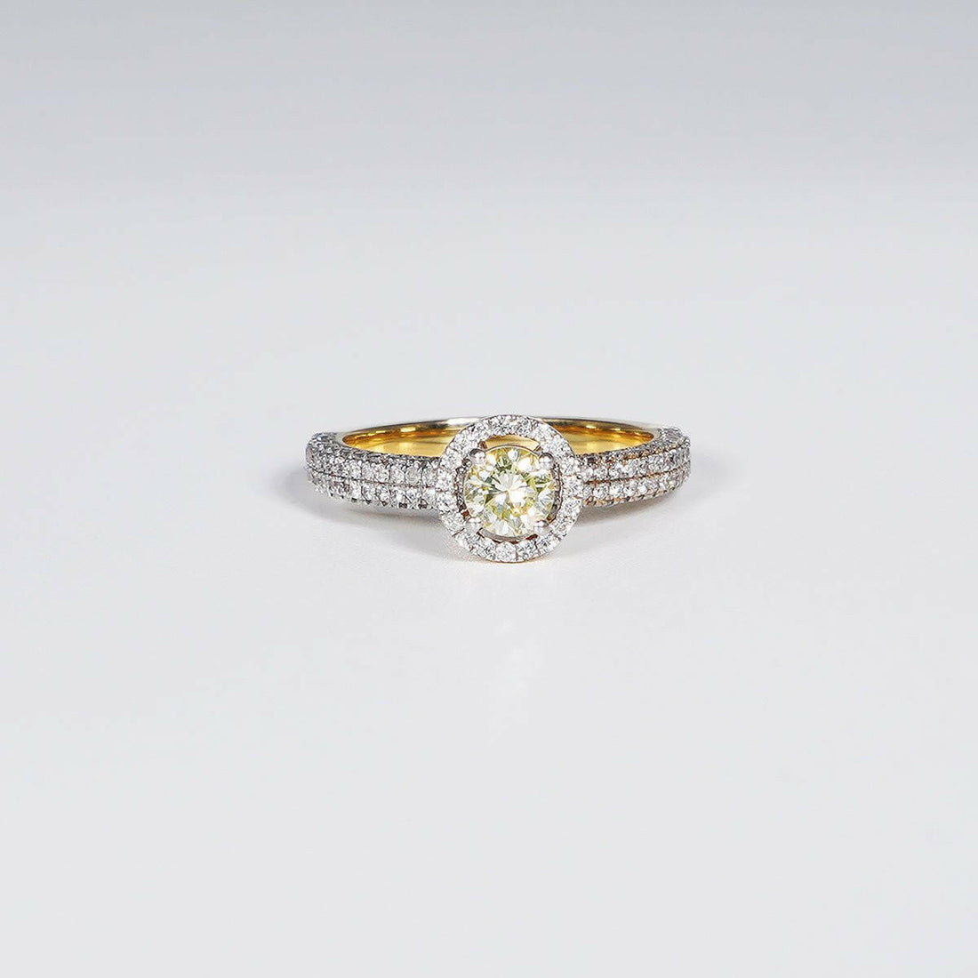 1.28ct Brilliant Round Natural Diamond Ring in 18K Yellow Gold.