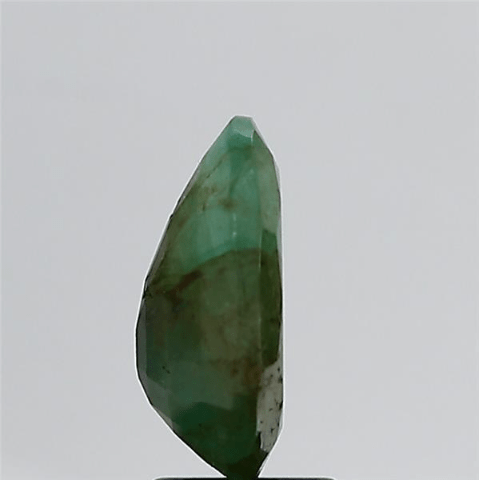 2.35 carat 2.59 ratti natural Zambian Oval shape Emerald stone.