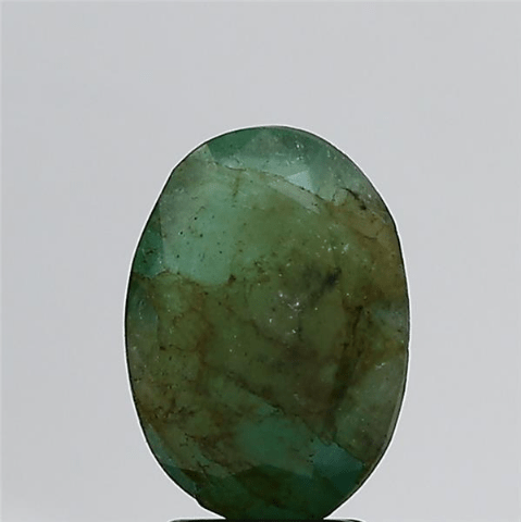 2.35 carat 2.59 ratti natural Zambian Oval shape Emerald stone.