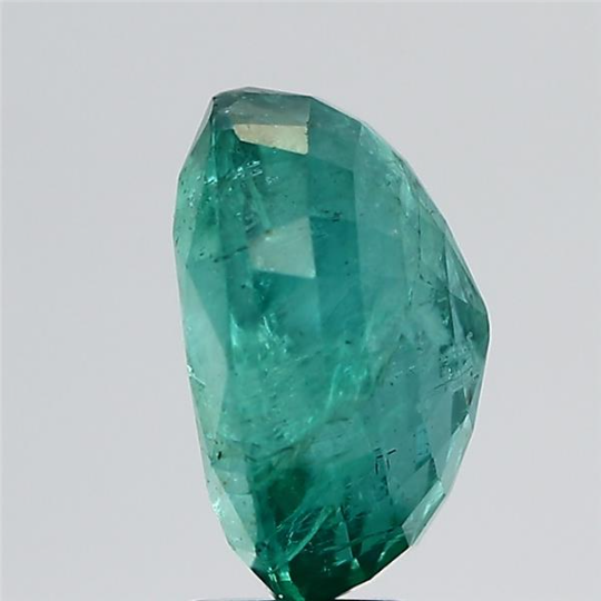 6.08Carat 6.69Ratti Natural Zambian Oval shape Green Emerald Gemstone.