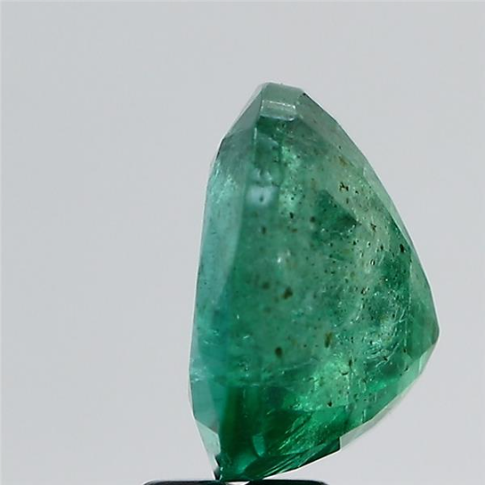 6.33Carat 7.00Ratti Natural Zambian Cushion shape Green Emerald Gemstone.