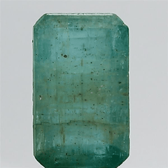 3.94 Carat 4.33 Ratti Natural IGL Certified Zambian Octagonal shape Green Emerald Gemstone