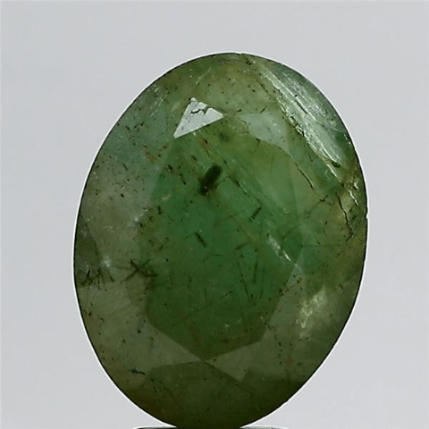 4.7 Carat 5.25 Ratti Natural GII Certified Zambian Oval shape Green Emerald Gemstone.