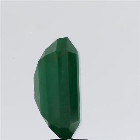 8.07Carat 9.00Ratti Natural Zambian Octagon shape Green Emerald Gemstone.