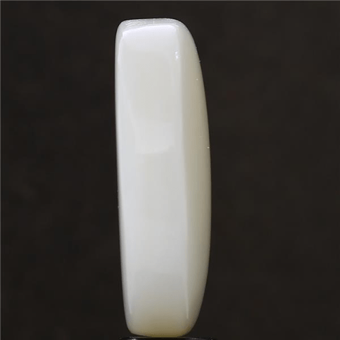 6.05 carat 6.66 ratti natural Austrailian oval shape opal stone.