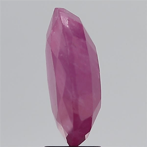 7.35 Carat 8.25 Ratti Natural Africa Oval shape pink Ruby Gemstone.