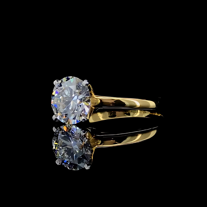 Timeless Sparkle: 2.00ct Round Lab Grown Diamond Ring in 18K Gold