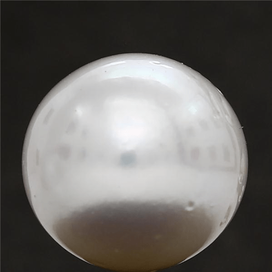 8.45 carat 9.3 Ratti IGL India certified south sea pearl.