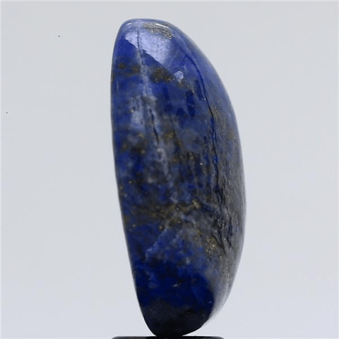 8.6 Carat 9.46 Ratti Natural GII Certified Africa Oval shape Blue Lapis lazuli Gemstone.