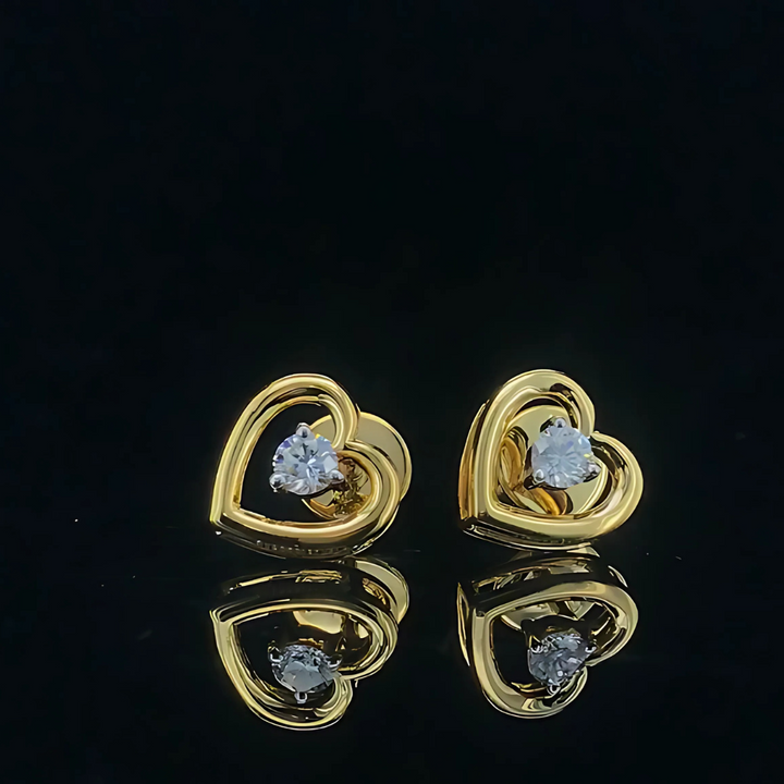 0.20ct Lab-Grown Diamond Round Studs With Heart Maunting Earring In 18k Yellow Gold