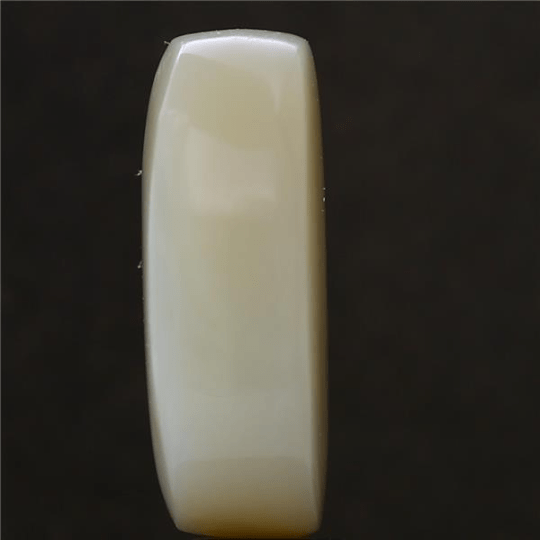 9.8 carat 11 ratti natural Austrailian oval shape opal stone.