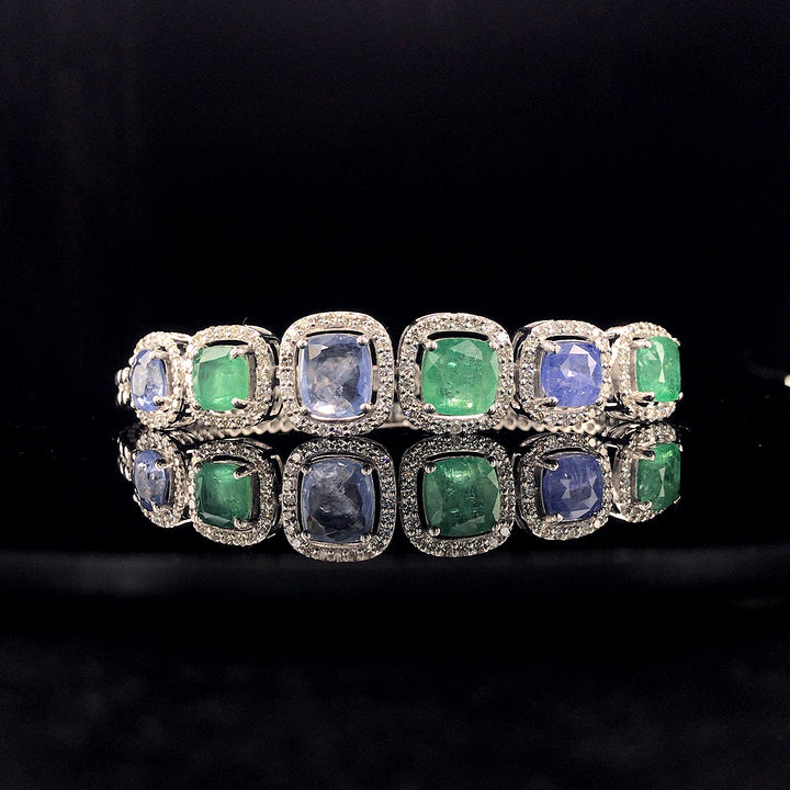 Regal Radiance – 7.03 Ct Blue Stone, 6.58 Ct Emerald & 2.29 Ct Lab Grown Diamond Bracelet in Silver