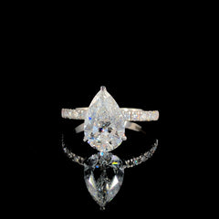 1.82ct Pear-Shaped Lab grown Diamond Ring in Platinum