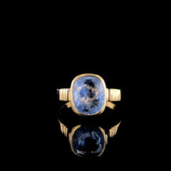 Luxurious 6.97ct Blue Sapphire Ring In 18k Yellow Gold