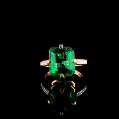 7.40ct Natural Emerald Stone With 0.09ct Lab-Grown Diamond Ring In 14k Yellow Gold
