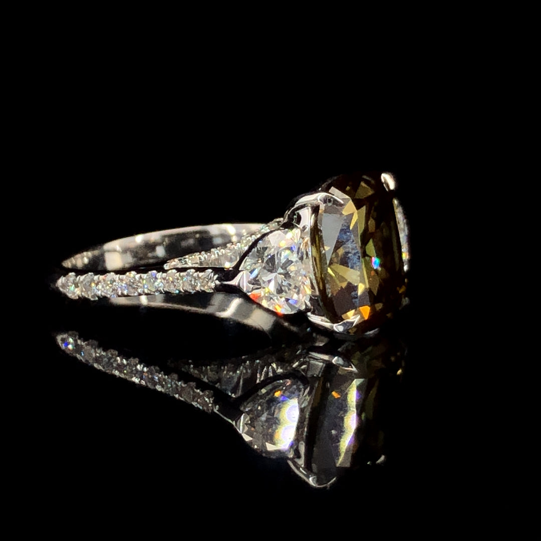 5.95ct Lab-Grown Diamond Green Cushion & Heart Shape Ring In 14k White Gold