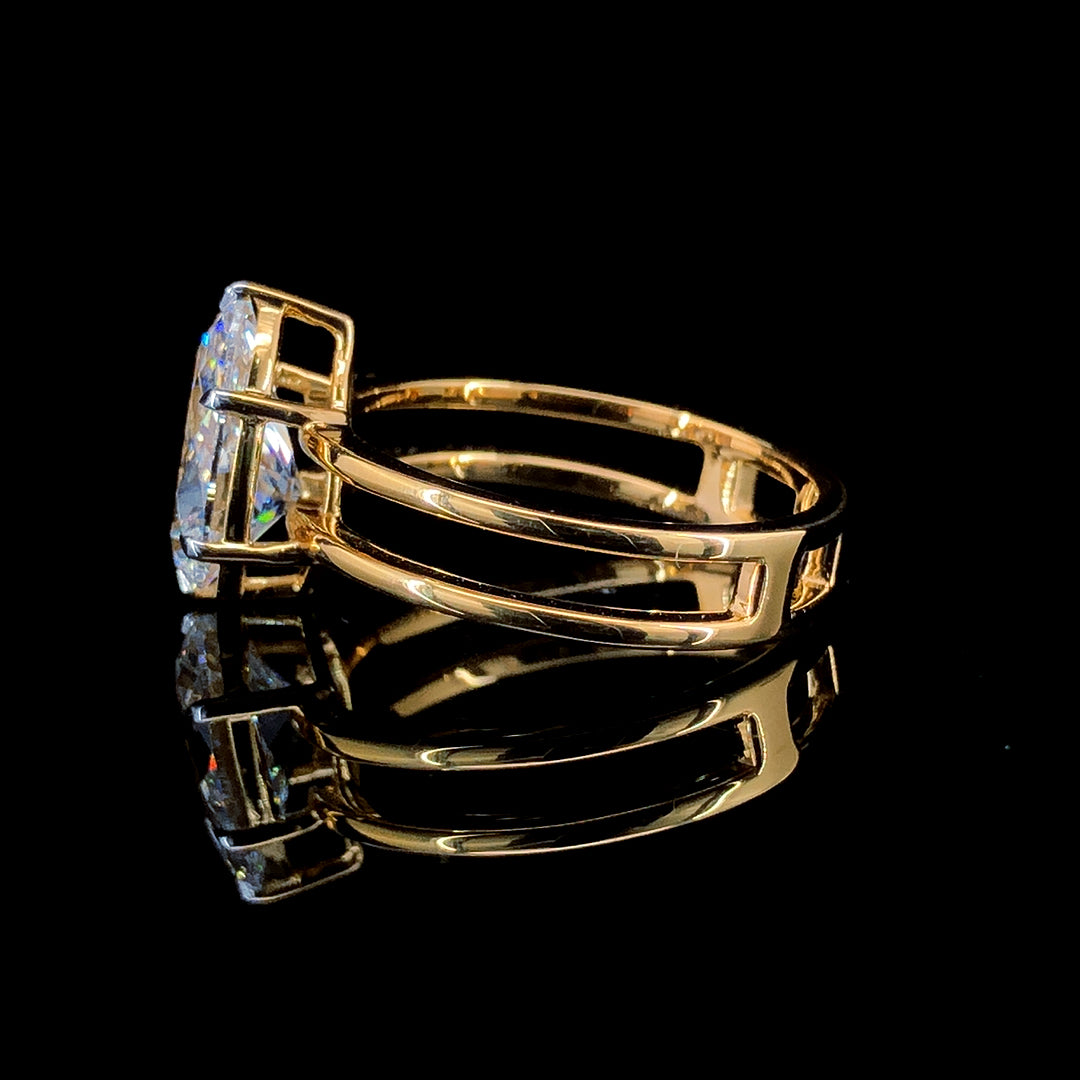 2.31ct Pear Diamond Ring in 18K Gold | SolitaireMart