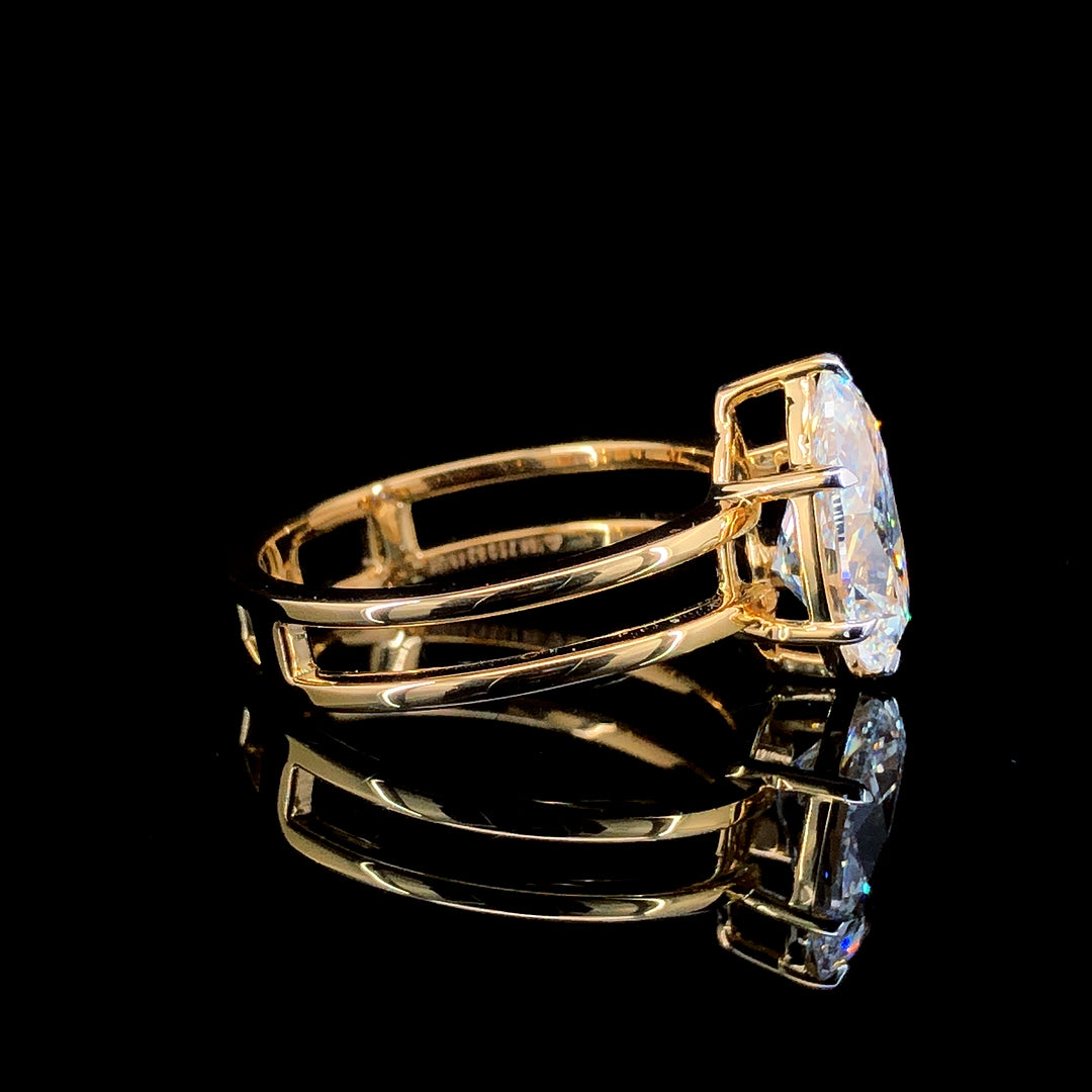 2.31ct Pear Diamond Ring in 18K Gold | SolitaireMart