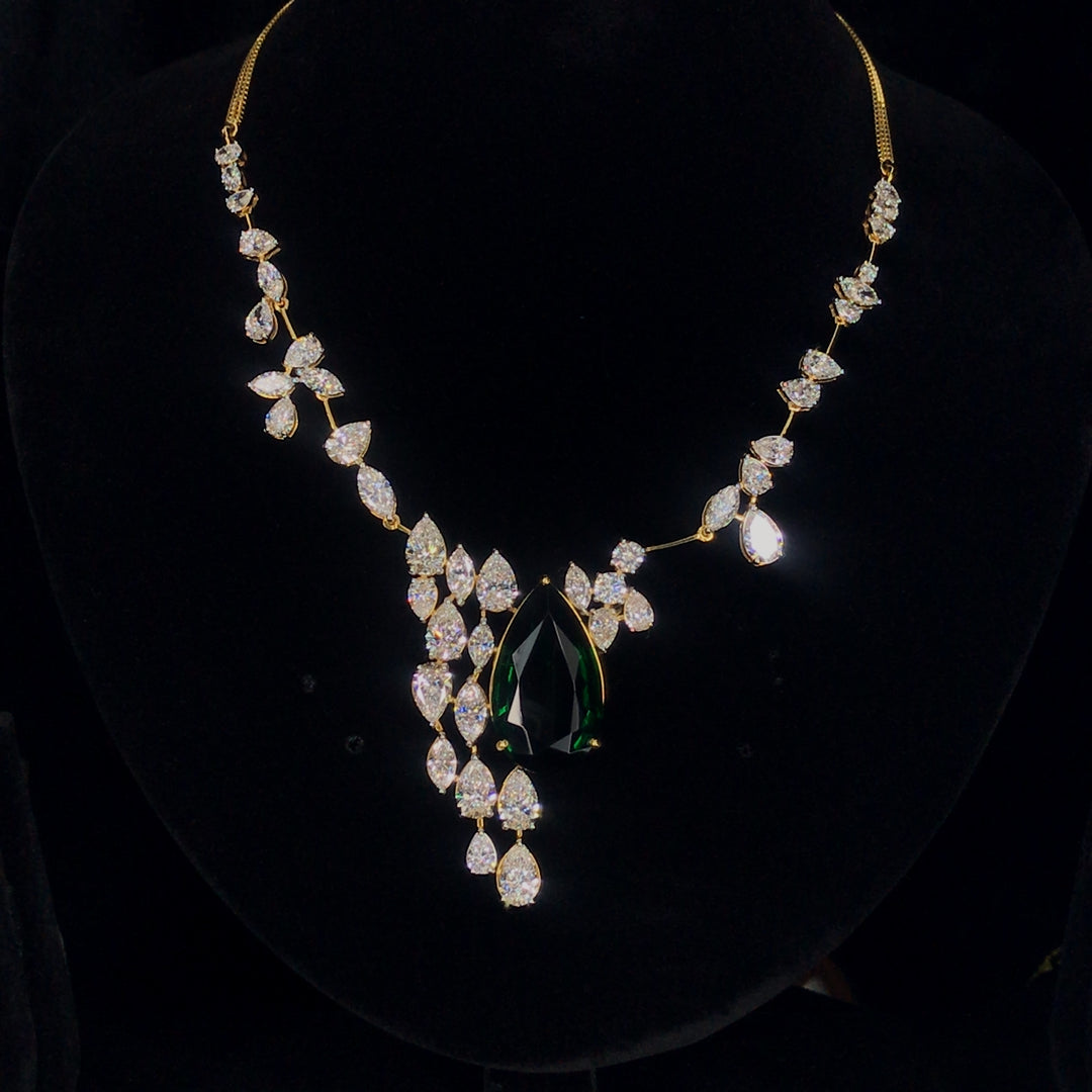 Golden Grandeur: 19.94ct Synthetic Stone & 19.02ct Lab-Grown Diamond Necklace Set in 14K Yellow Gold