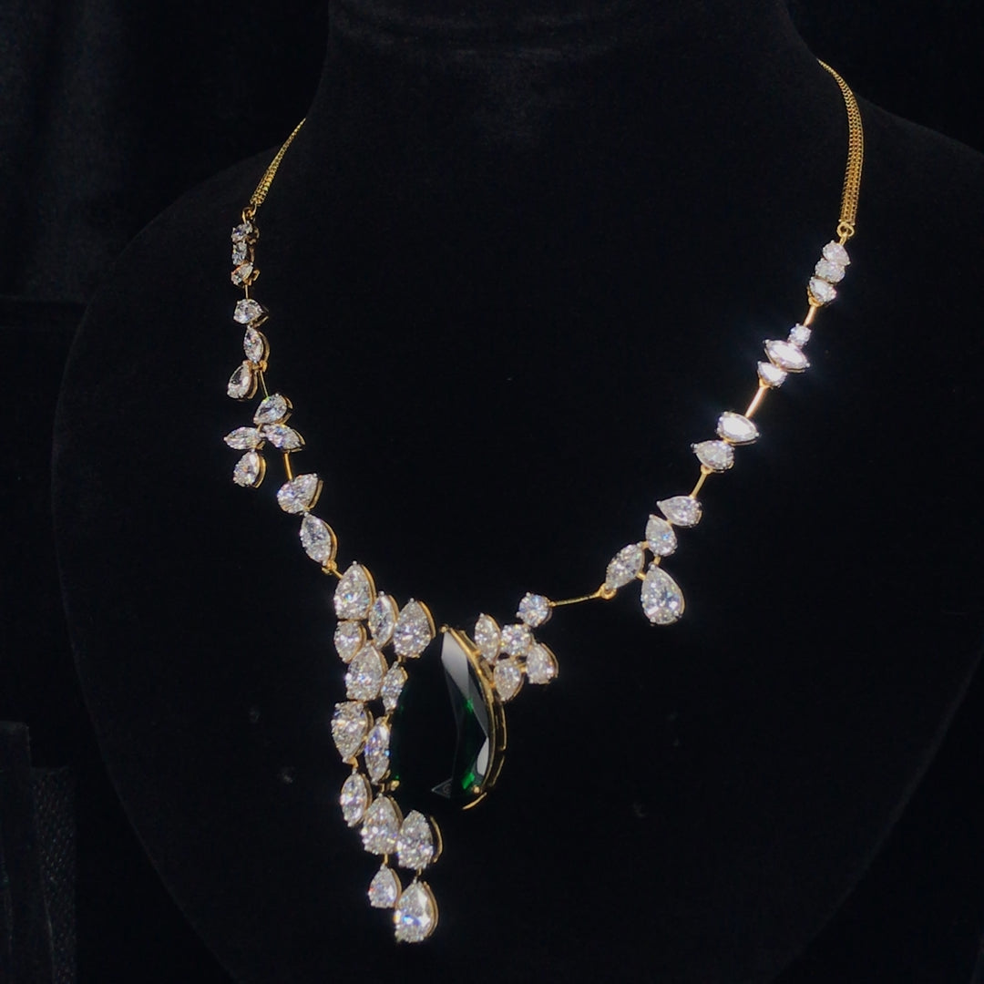 Golden Grandeur: 19.94ct Synthetic Stone & 19.02ct Lab-Grown Diamond Necklace Set in 14K Yellow Gold