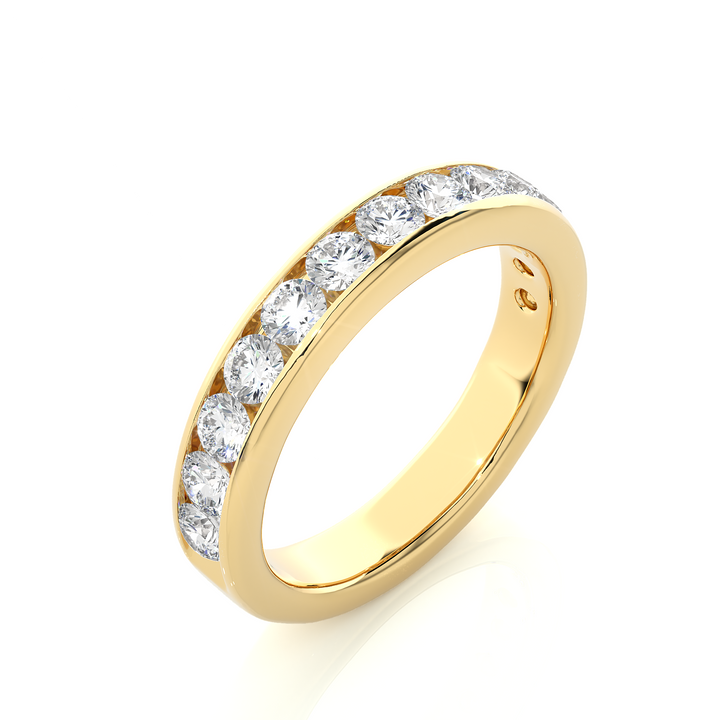 Stunning 14K Yellow Gold Diamond Ring with 0.96ct Natural Diamond.