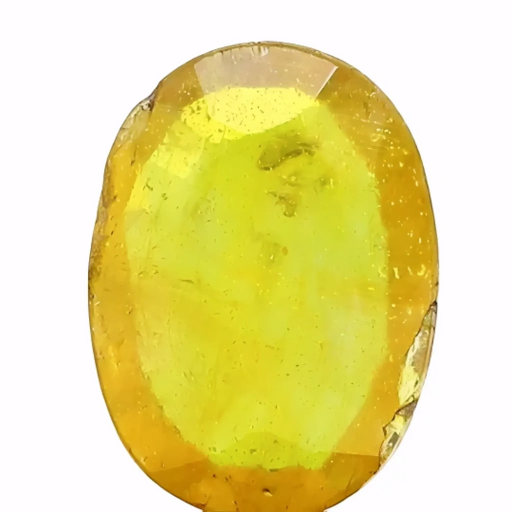 4.15ct Genuine Yellow Sapphire (Heated & treat) – Bangkok Origin – Lustrous & Elegant