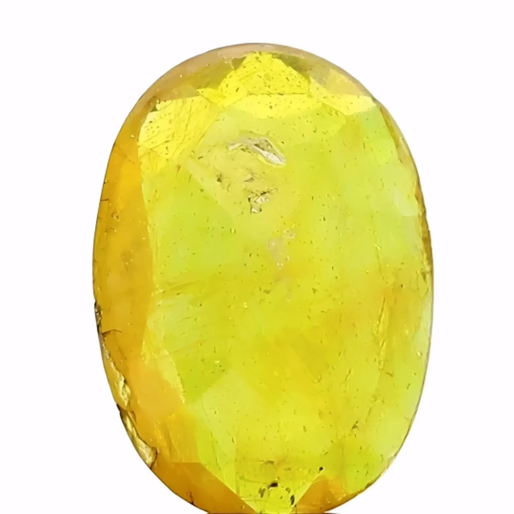 4.15ct Genuine Yellow Sapphire (Heated & treat) – Bangkok Origin – Lustrous & Elegant