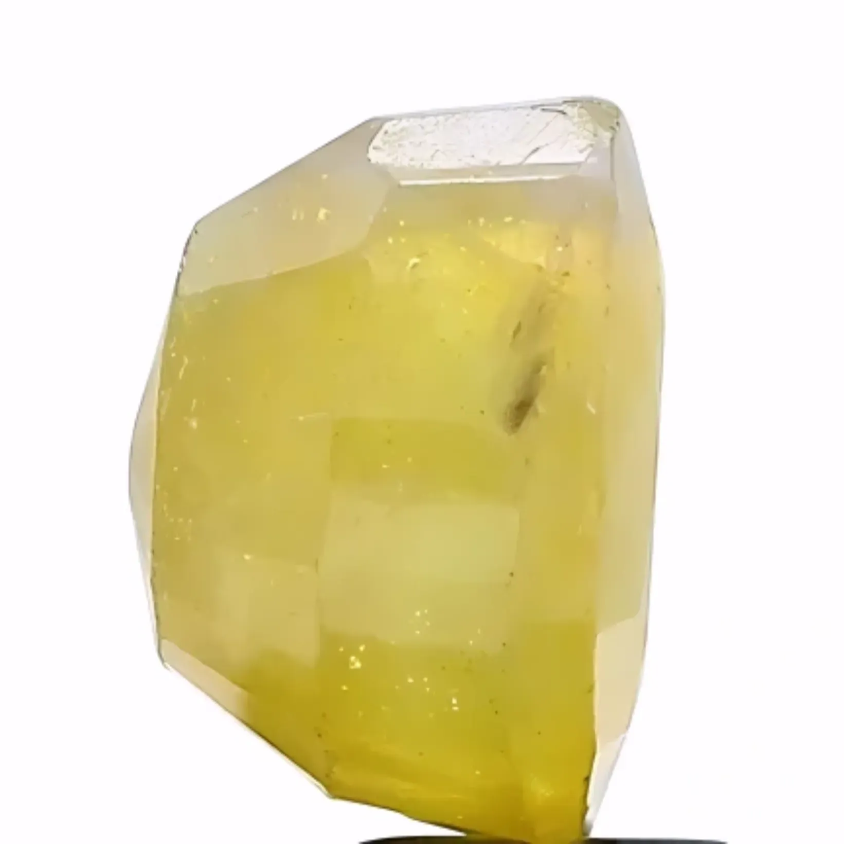7.35ct Bangkok Natural Yellow Sapphire – Heat-Enhanced – Ideal for Jewelry