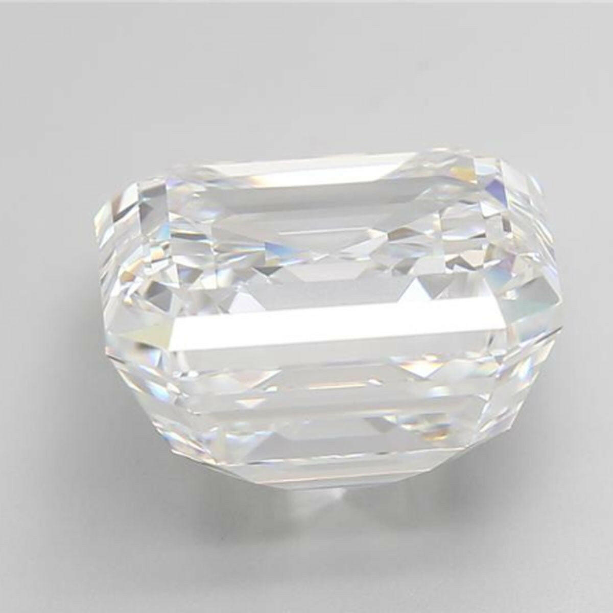 Exploring the Gorgeous 10.45 carat Asscher Cut Lab Grown Diamond.