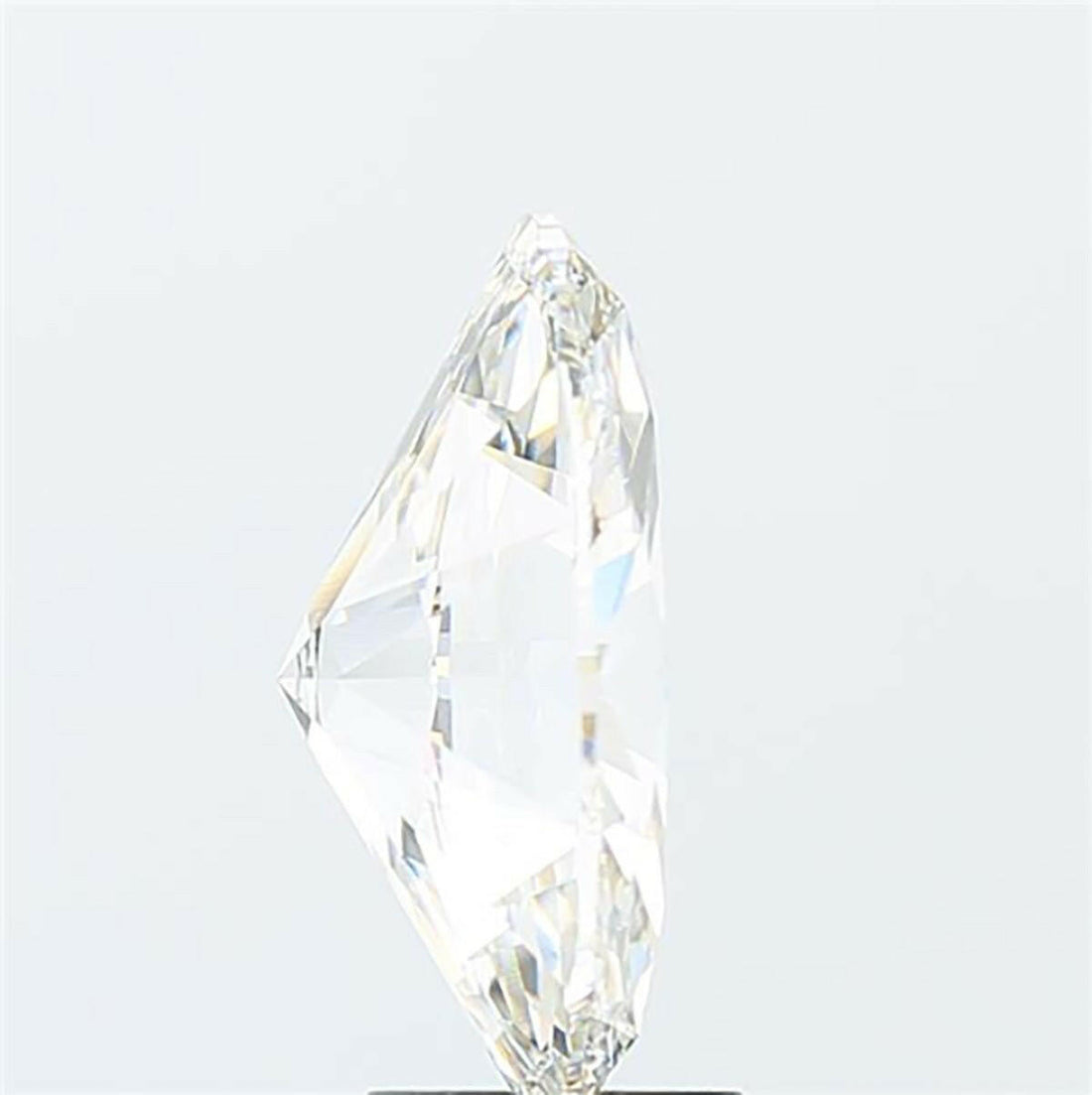 Oval cut 1.05 carat lab grown diamond.