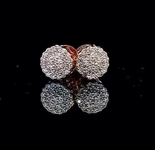 Precise Allure: The 14K Gold Men's Studs Earring with a 3.2ct Lab-Grown DiamondPrecise Allure: The 14K Gold Men's Studs Earring with a 3.2ct Lab-Grown Diamond.