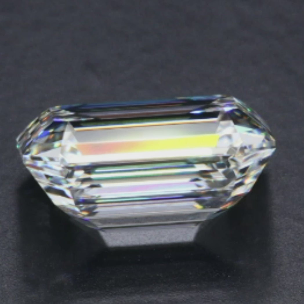 Sustainable Luxury: The Beauty of 3.52ct Emerald Cut Lab Created Diamond.