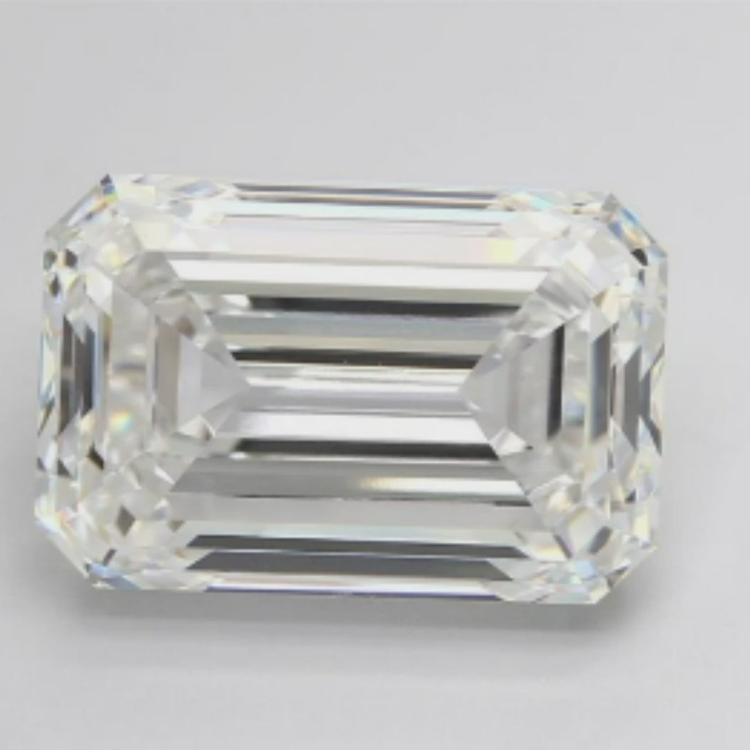 Emerald Shaped 10.46 carat Lab Grown Diamond for a Luxurious Look.