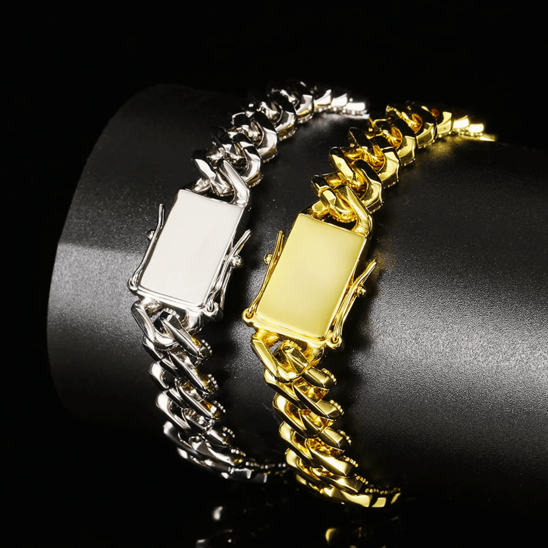 Radiant Brilliance: 14K Gold 6ct Lab-Grown Diamond Cuban Bracelet.