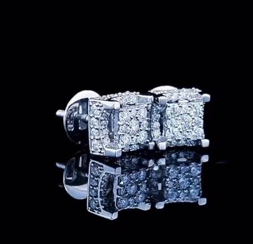 Urban Brilliance" 14K Gold and Lab-Grown Diamond Men's Stud Earring.