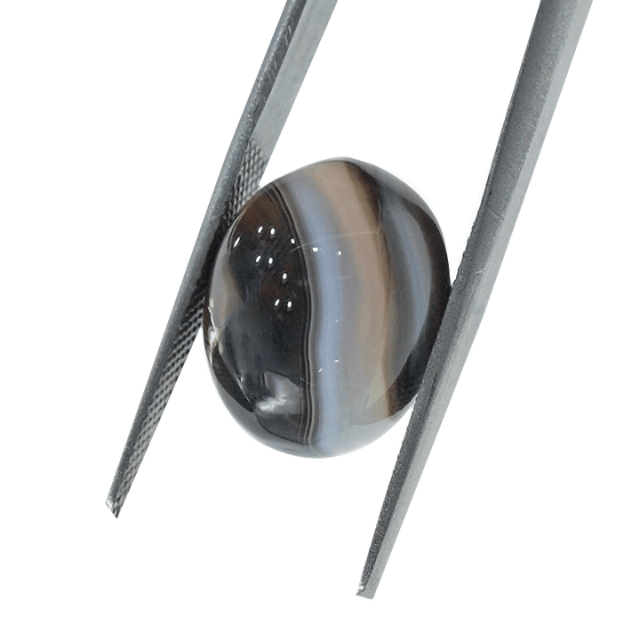 Whispering Winds - Captivating 12.50ct Agate Gemstone for Serenity & Strength.