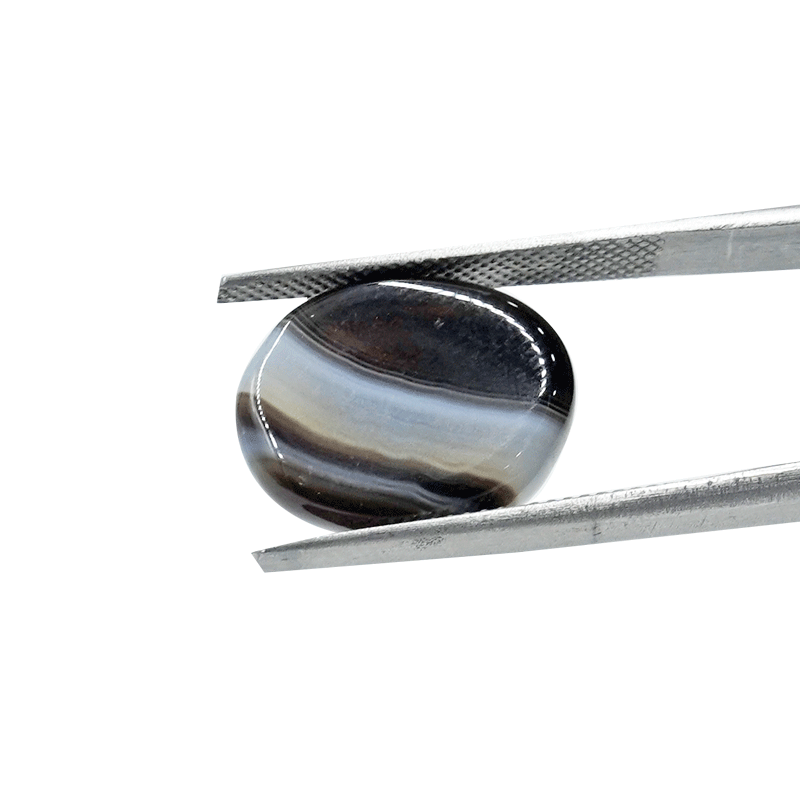 Whispering Winds - Captivating 12.50ct Agate Gemstone for Serenity & Strength.